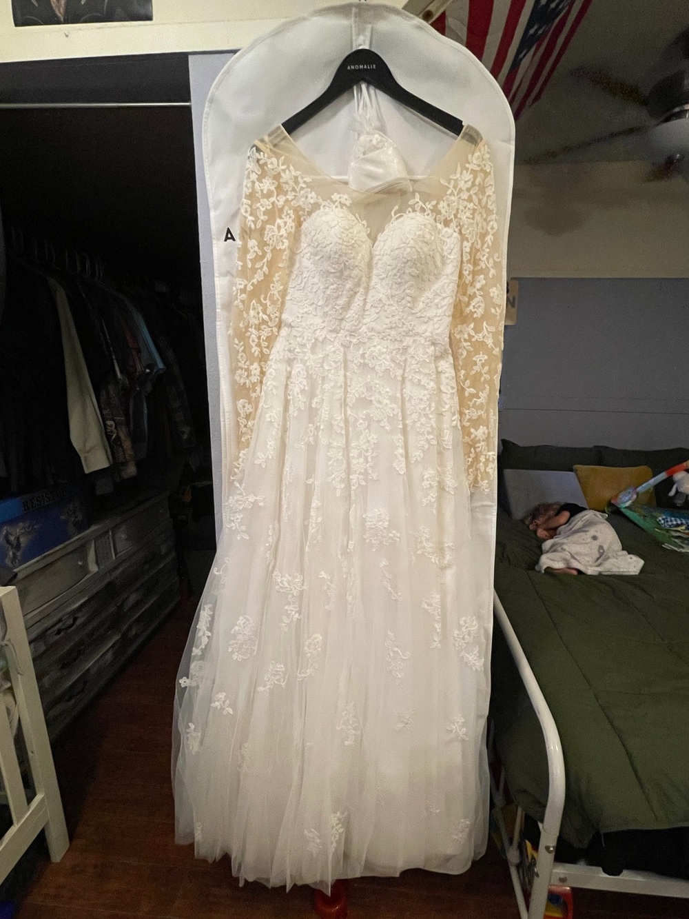 Romantic Long-Sleeve Lace Wedding Gown in Ivory